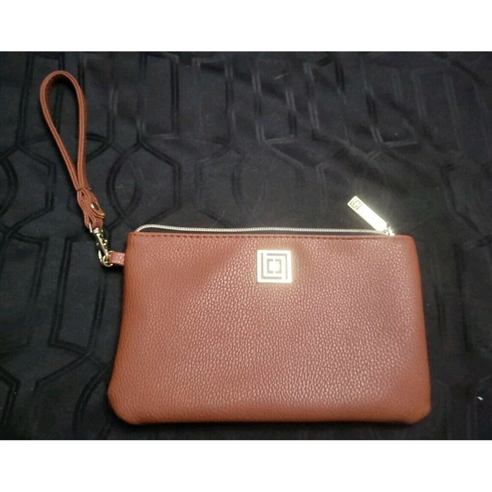 Liz Claiborne Phone Charging Wallet or Wristlet Pink "Brand New" With Tags